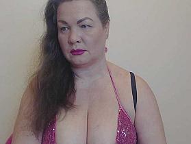 Lady-Adrianna Cam